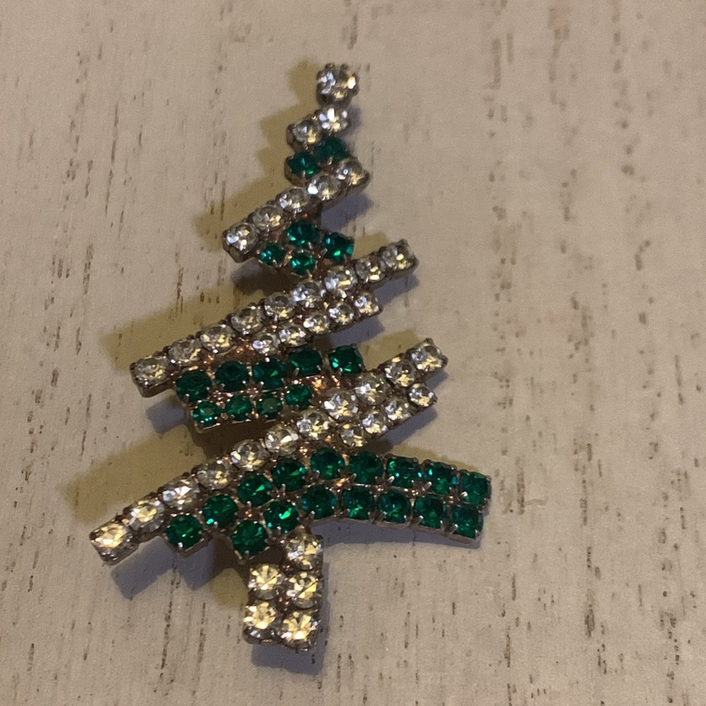 Vintage Christmas Brooches - Picture 2 of 5